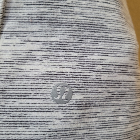 Lululemon  top - Picture 7 of 7